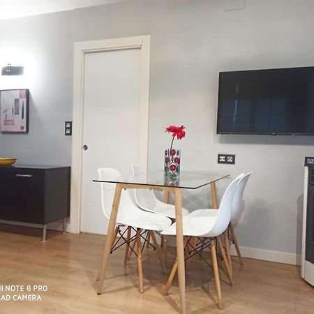 Apartamentos Puerta De Gijón Kültér fotó