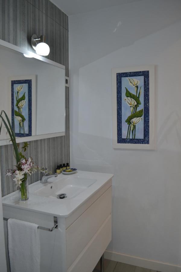 Apartamentos Puerta De Gijón Kültér fotó