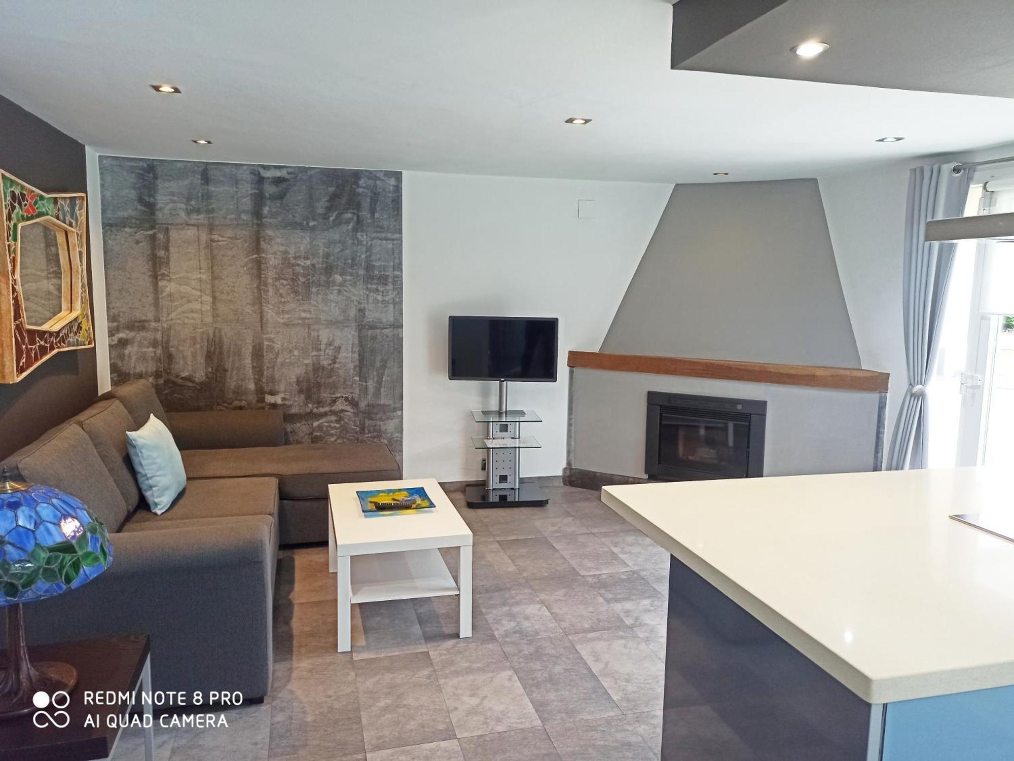 Apartamentos Puerta De Gijón Kültér fotó